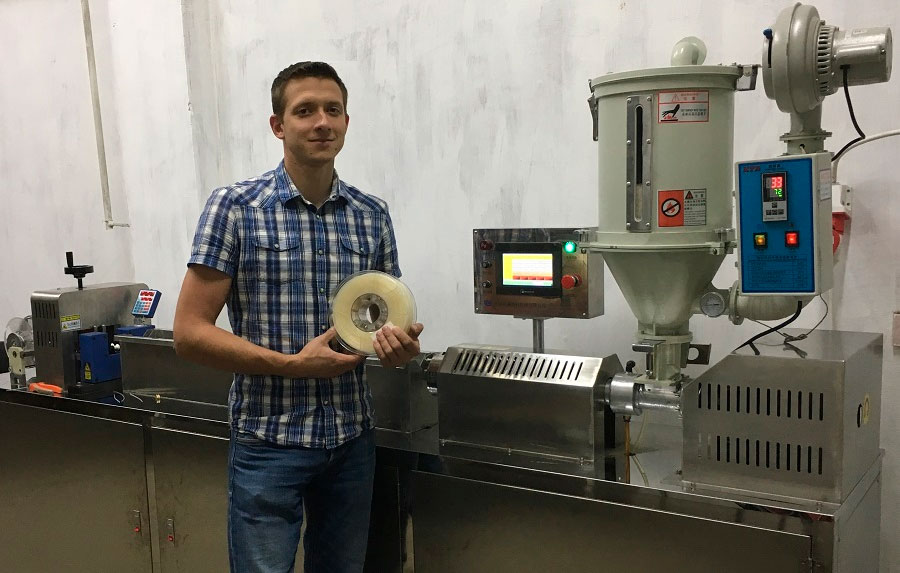 Дніпропетровське видання про Pochatok Filament